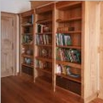 Bücherregal